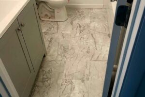 ct 121 bathroom fin (6)